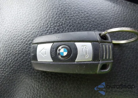 2009 BMW 328I z USA, uszkodzony, nr VIN WBAWB33529P136967